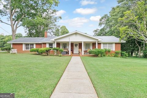 Single Family Residence in BUCHANAN GA 308 Carrollton St St.jpg