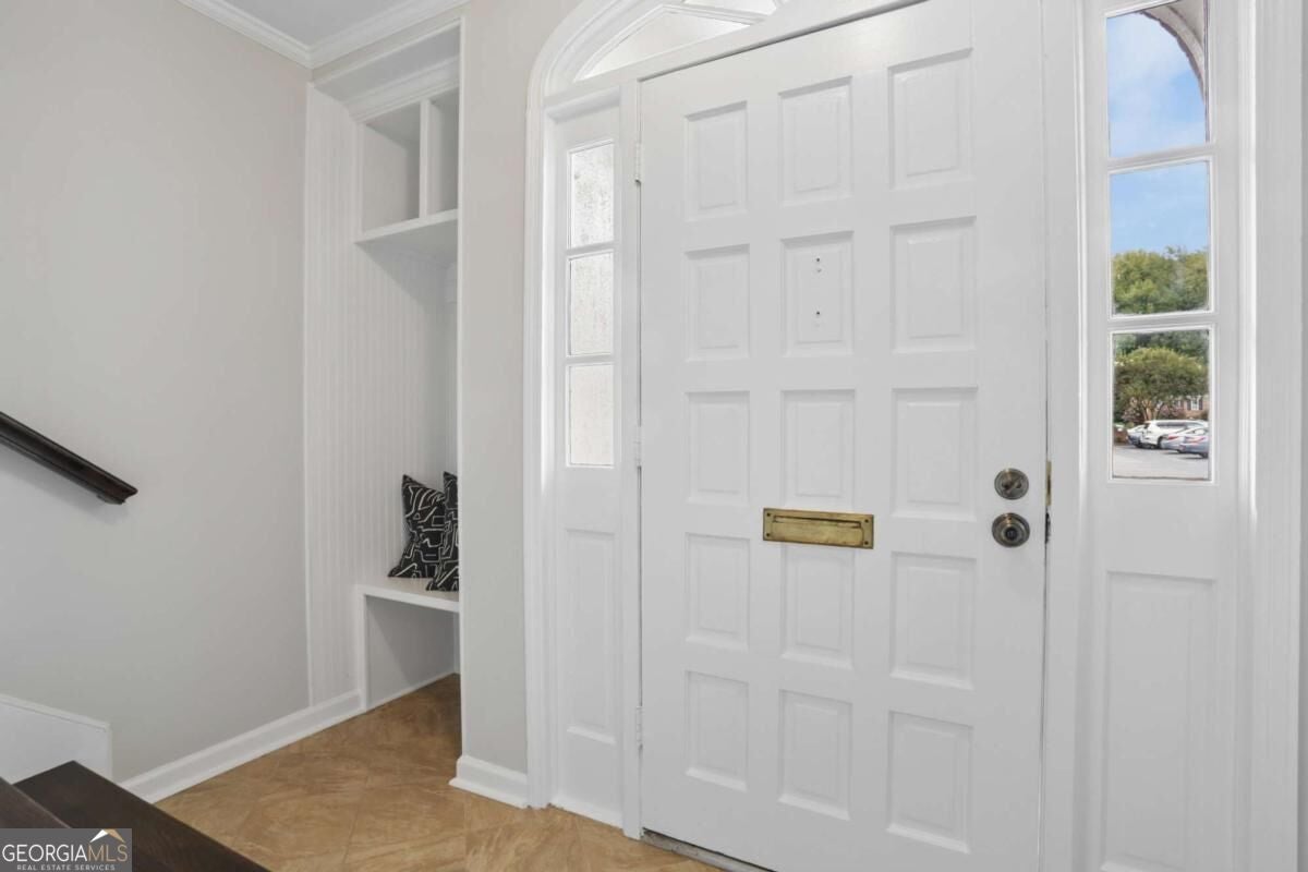 11 Scotland PL NW