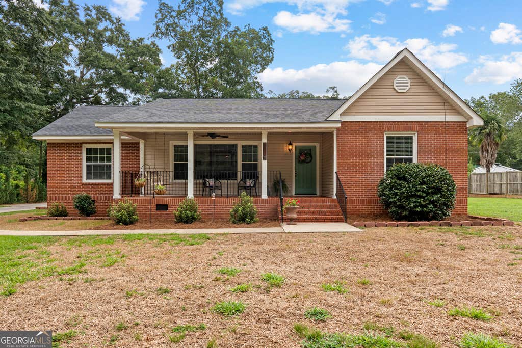 Photo of 407 Thurston Avenue, Thomaston, GA 30286 (MLS # 10820988)