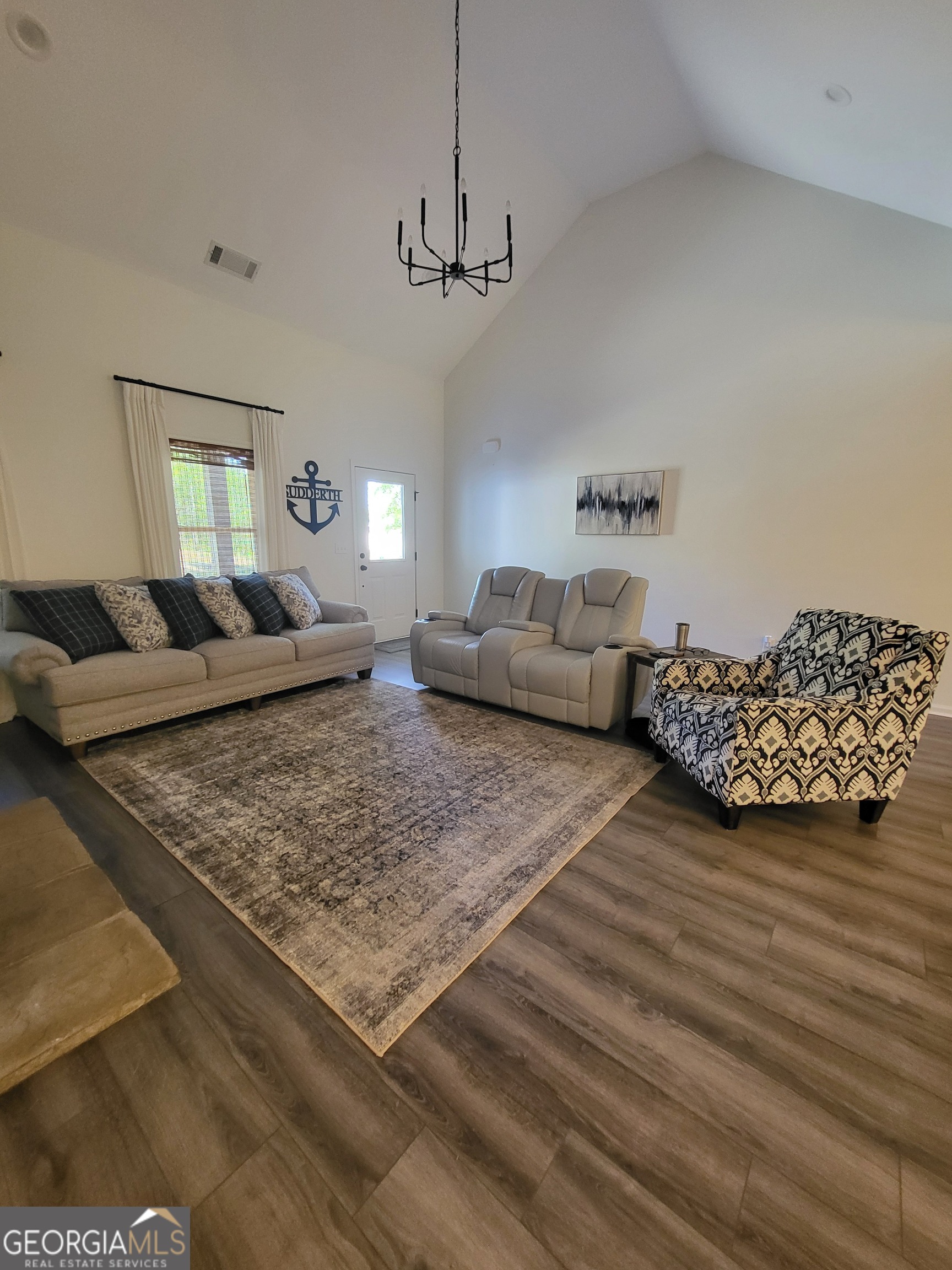 177 Maple DR