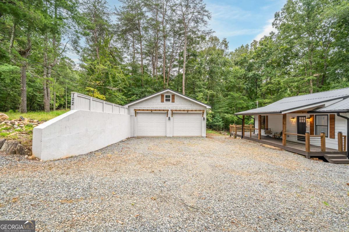 122 Acadia DR