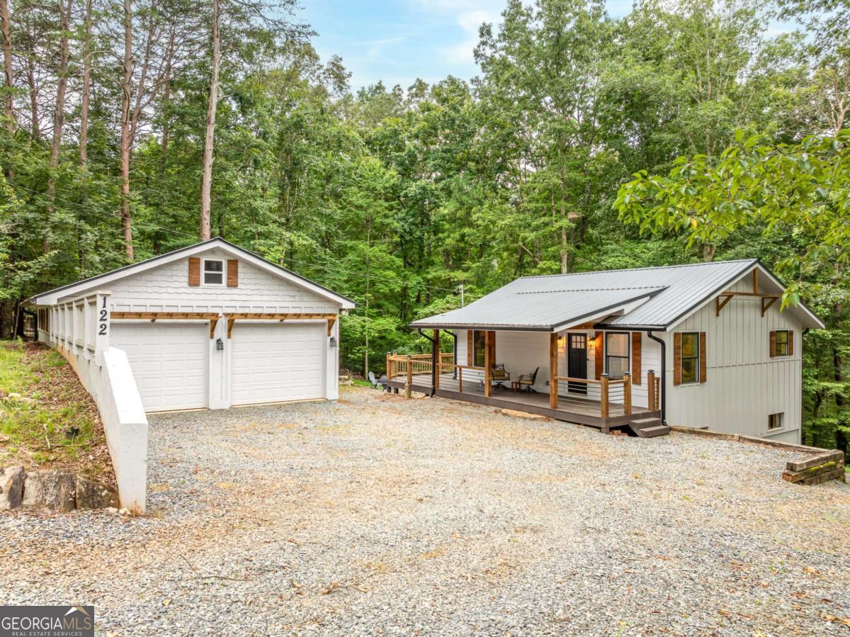 122 Acadia DR