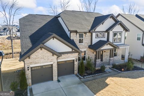 690 Michigan CIR Hoschton GA 30548