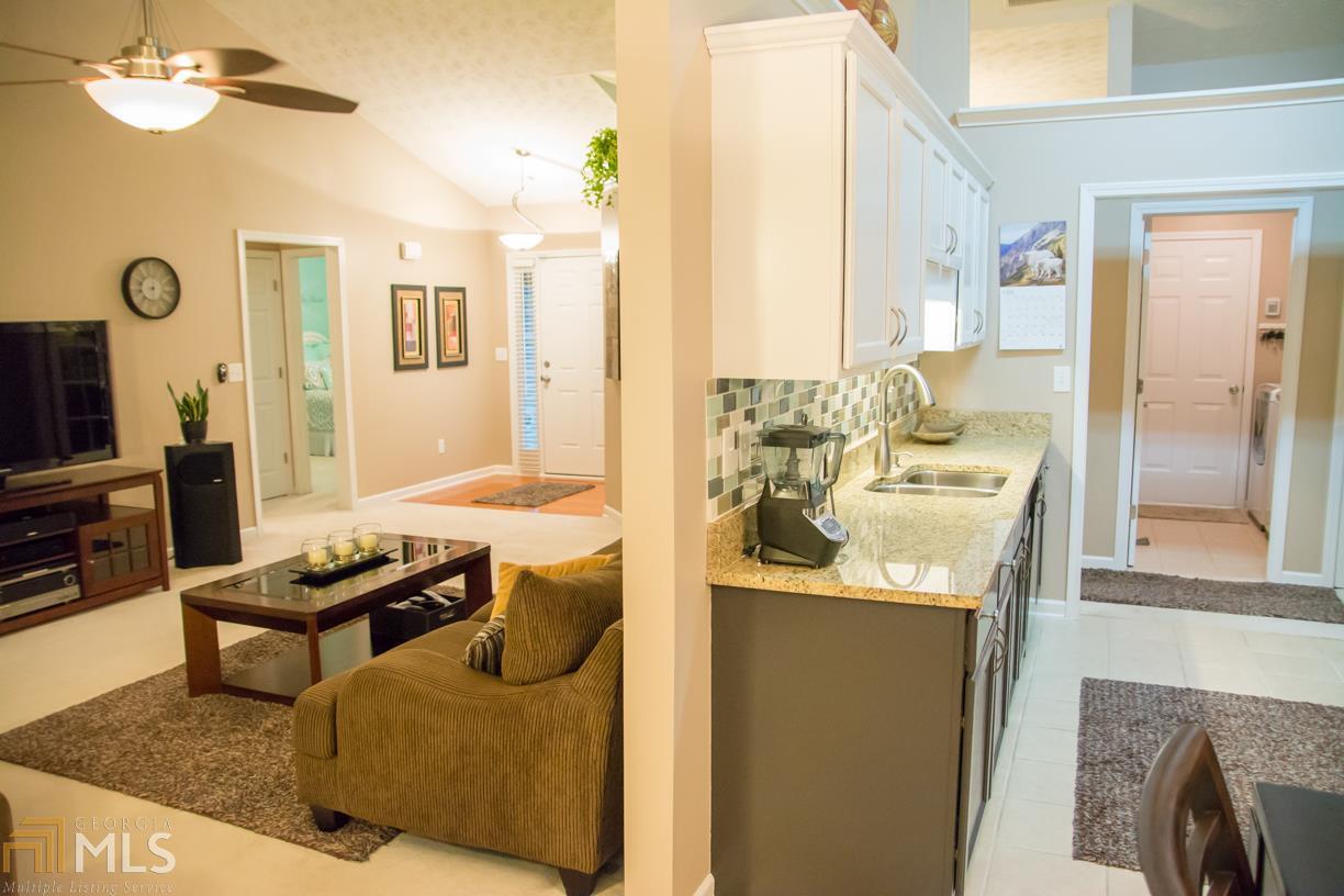 Oaks At Charleston Commons - Residential