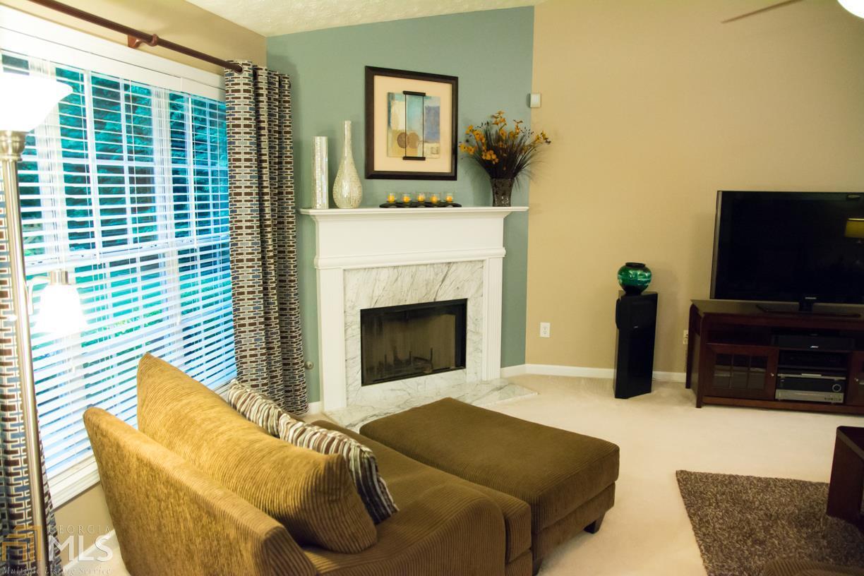 Oaks At Charleston Commons - Residential