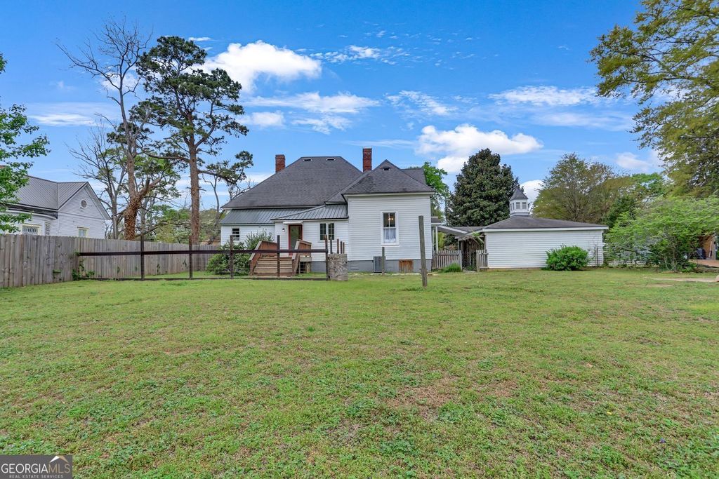 Photo of 3626 Highway 213, Mansfield, GA 30055 (MLS # 10724138)