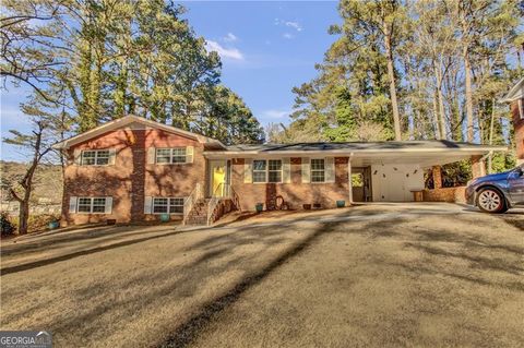 Photo of 3155 Hogan Road SW, Atlanta, GA 30331 (MLS # 10697088)