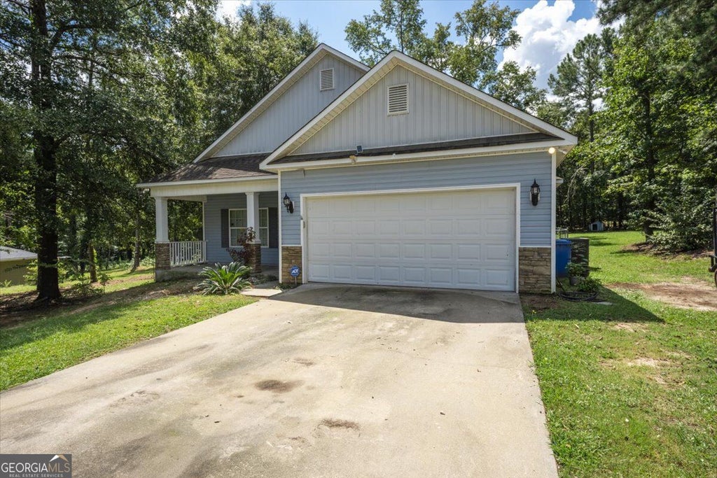 Photo of 215 Hallie Lane, Macon, GA 31211 (MLS # 10838830)