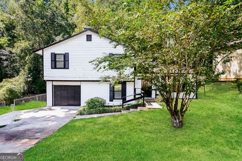 Photo of 4301 Dogwood Farms Drive, Decatur, GA 30034 (MLS # 10656843)
