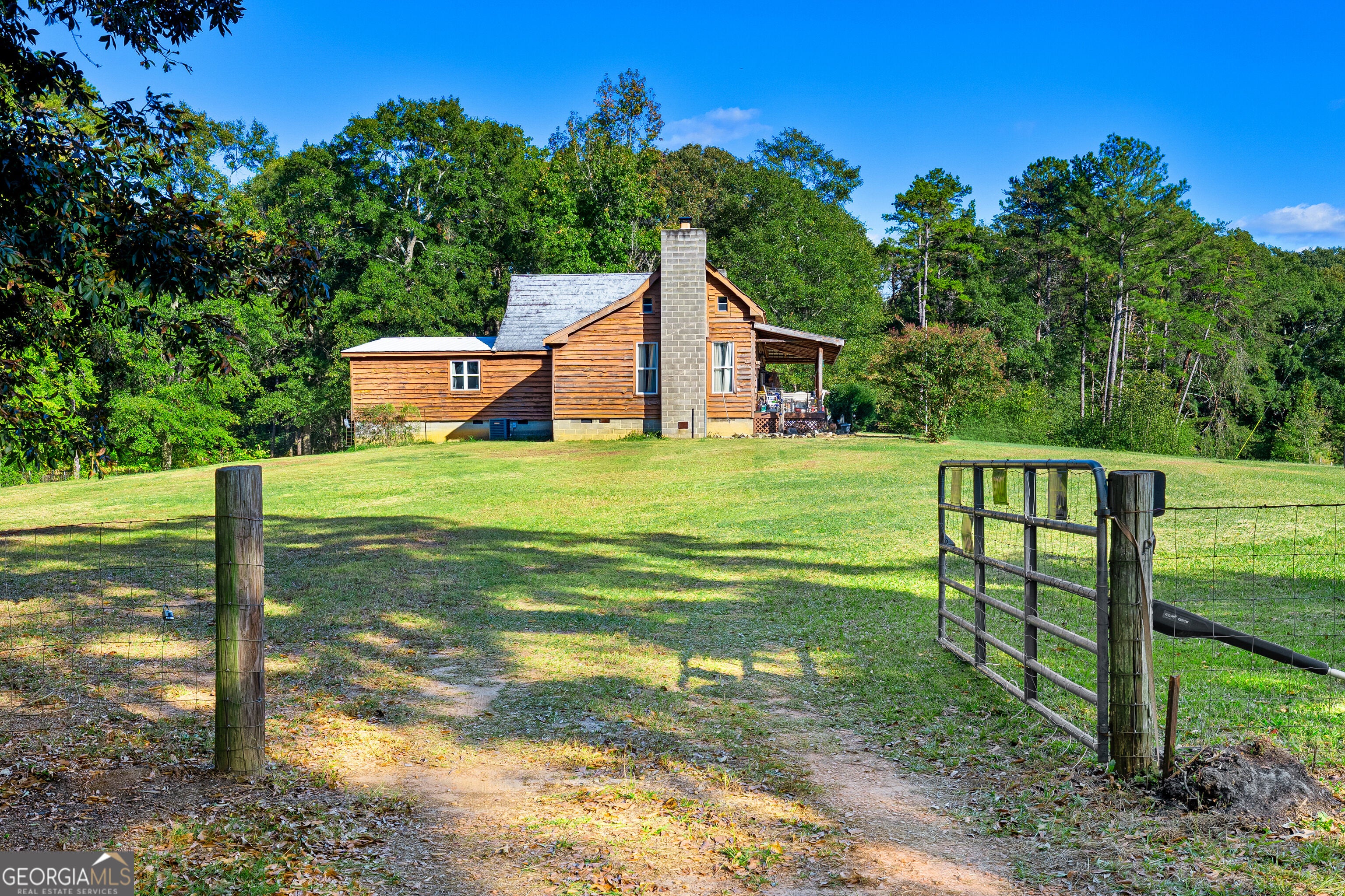 7588 Mount Olivet RD