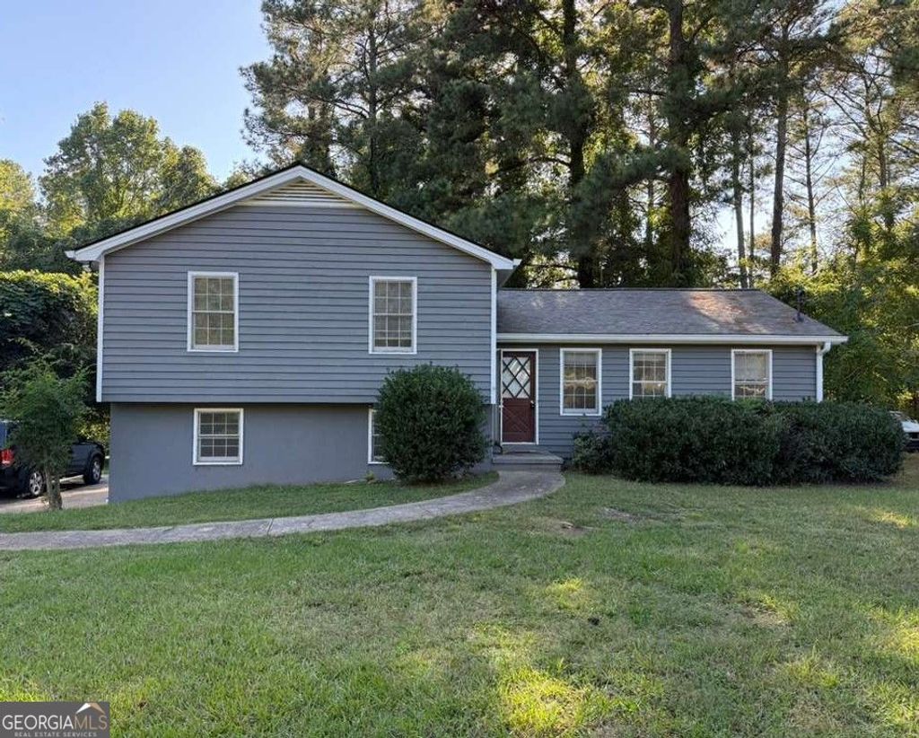 Photo of 3990 Hwy 92 Highway, Acworth, GA 30102 (MLS # 10666671)