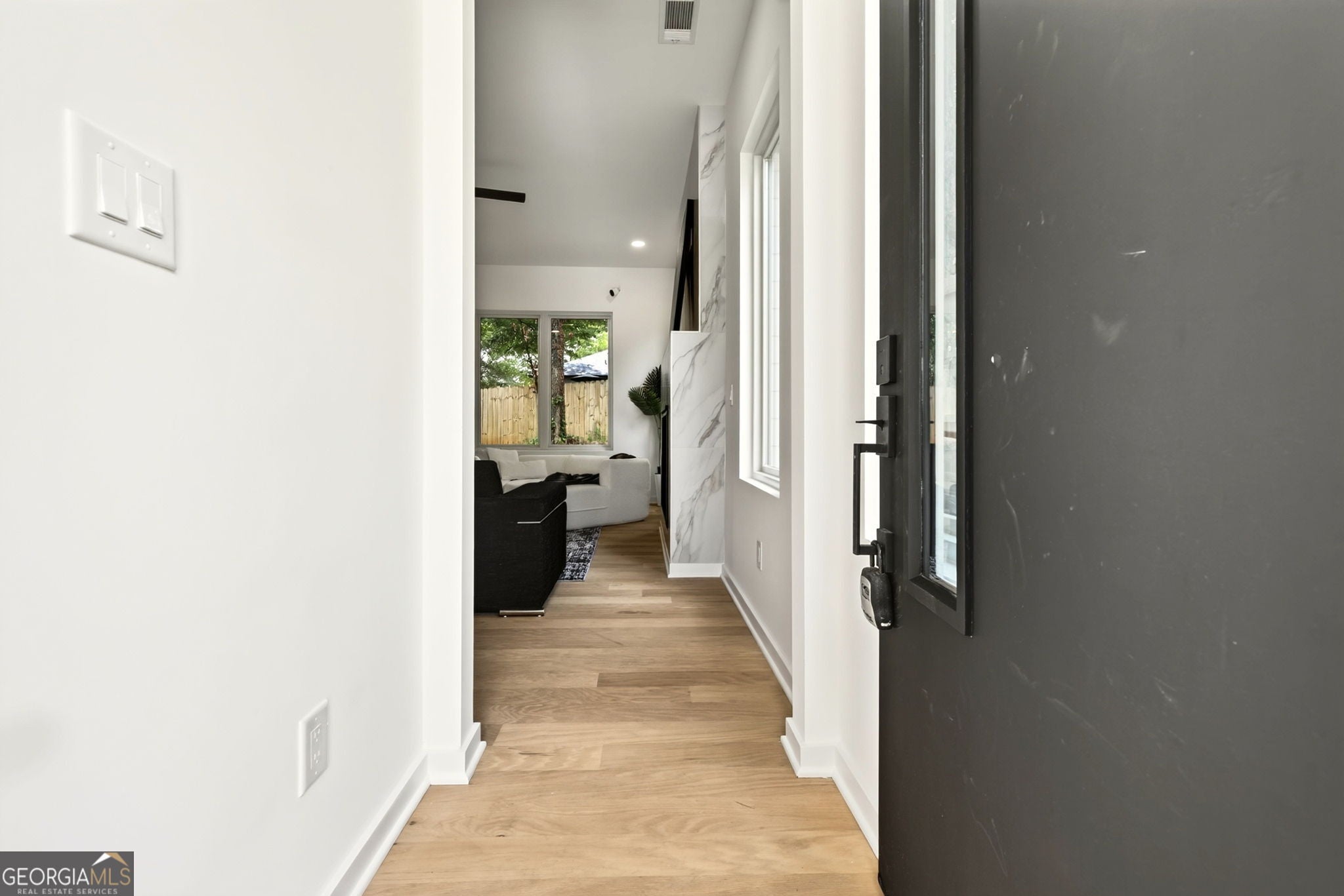 225 Stovall ST SE B