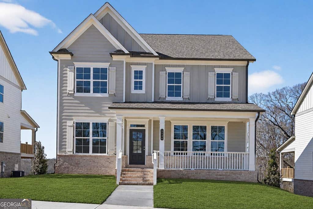 Photo of 5554 Spring Street, Flowery Branch, GA 30542 (MLS # 10832494)
