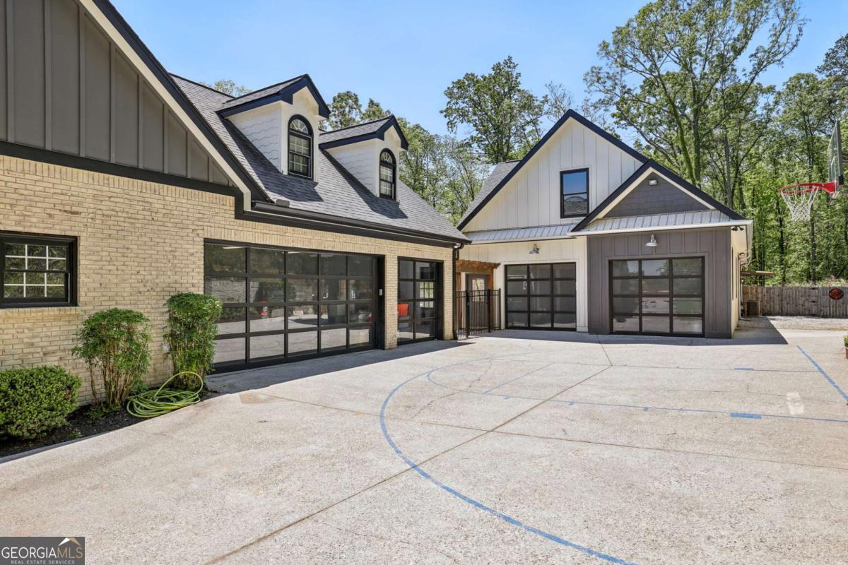 7233 Sherwood Mill DR