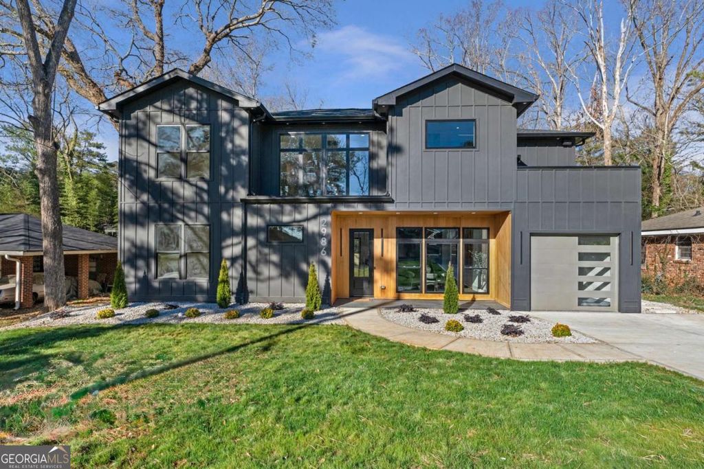 Photo of 2986 San Jose Drive, Decatur, GA 30032 (MLS # 10664572)