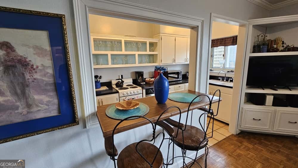 300 Peachtree ST NE 22N