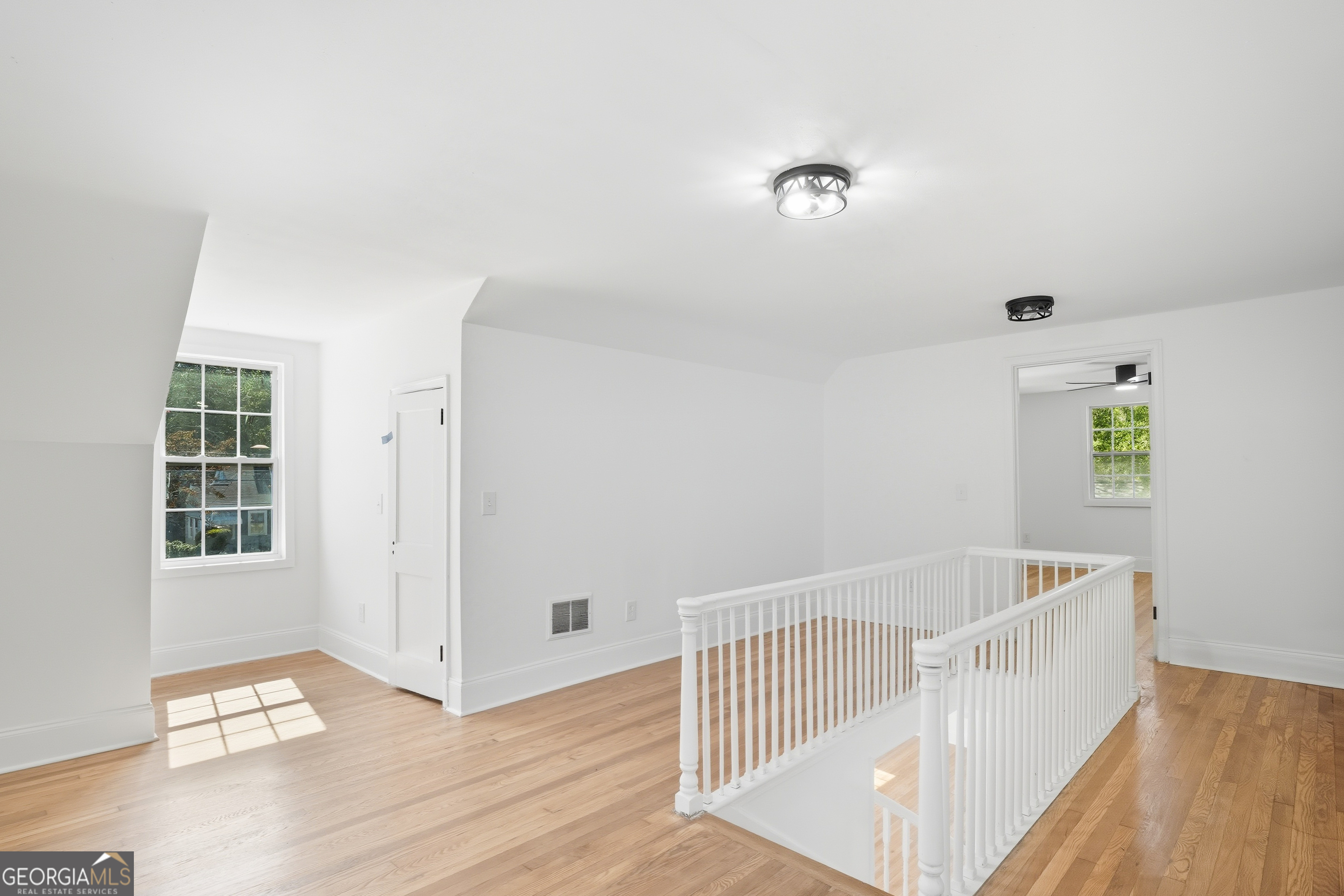 Jefferson Park - Residential