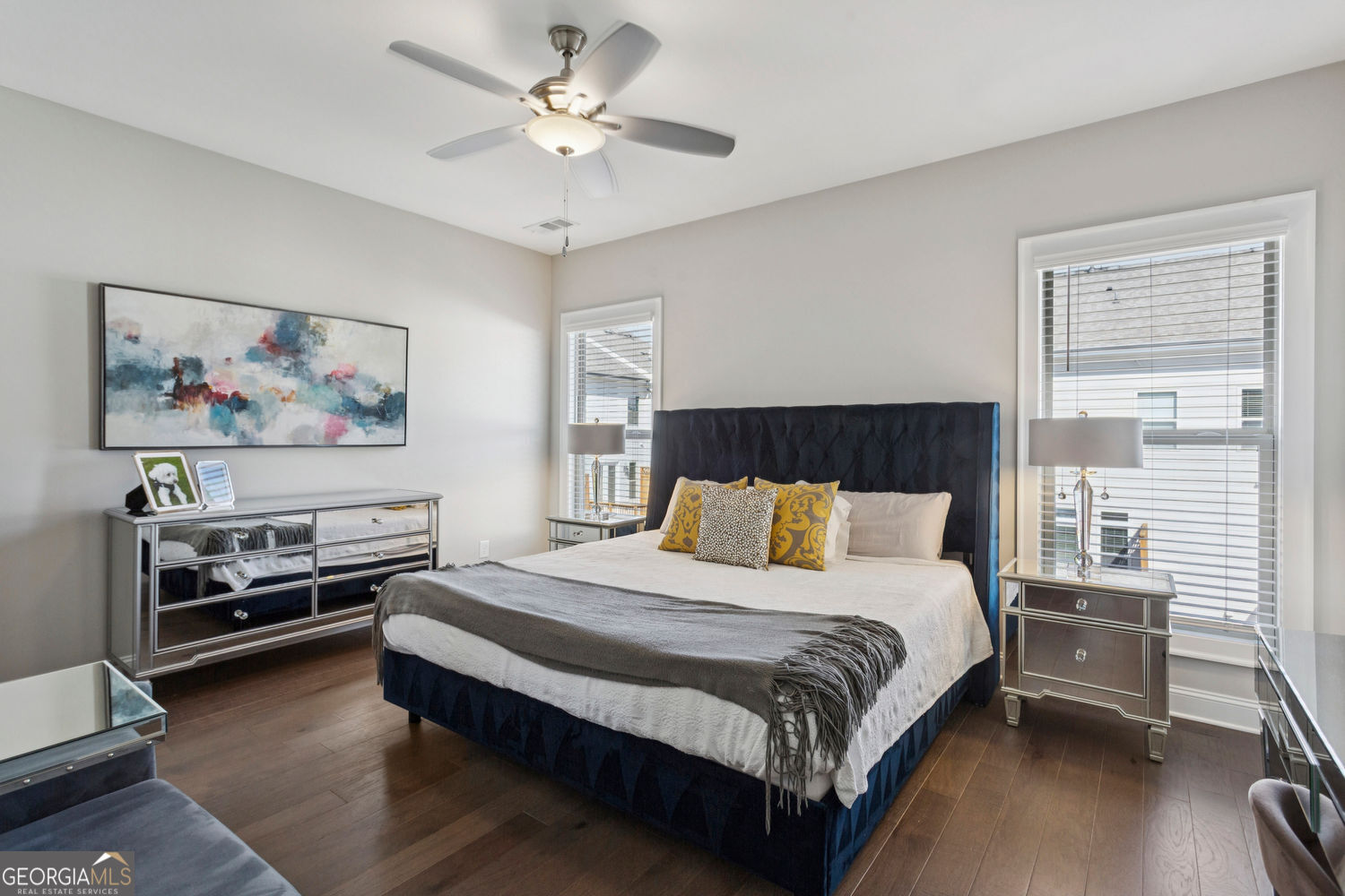 Sandy Springs, Georgia 30342, United States, 2 Bedrooms Bedrooms, ,3 BathroomsBathrooms,Residential,Active,212507