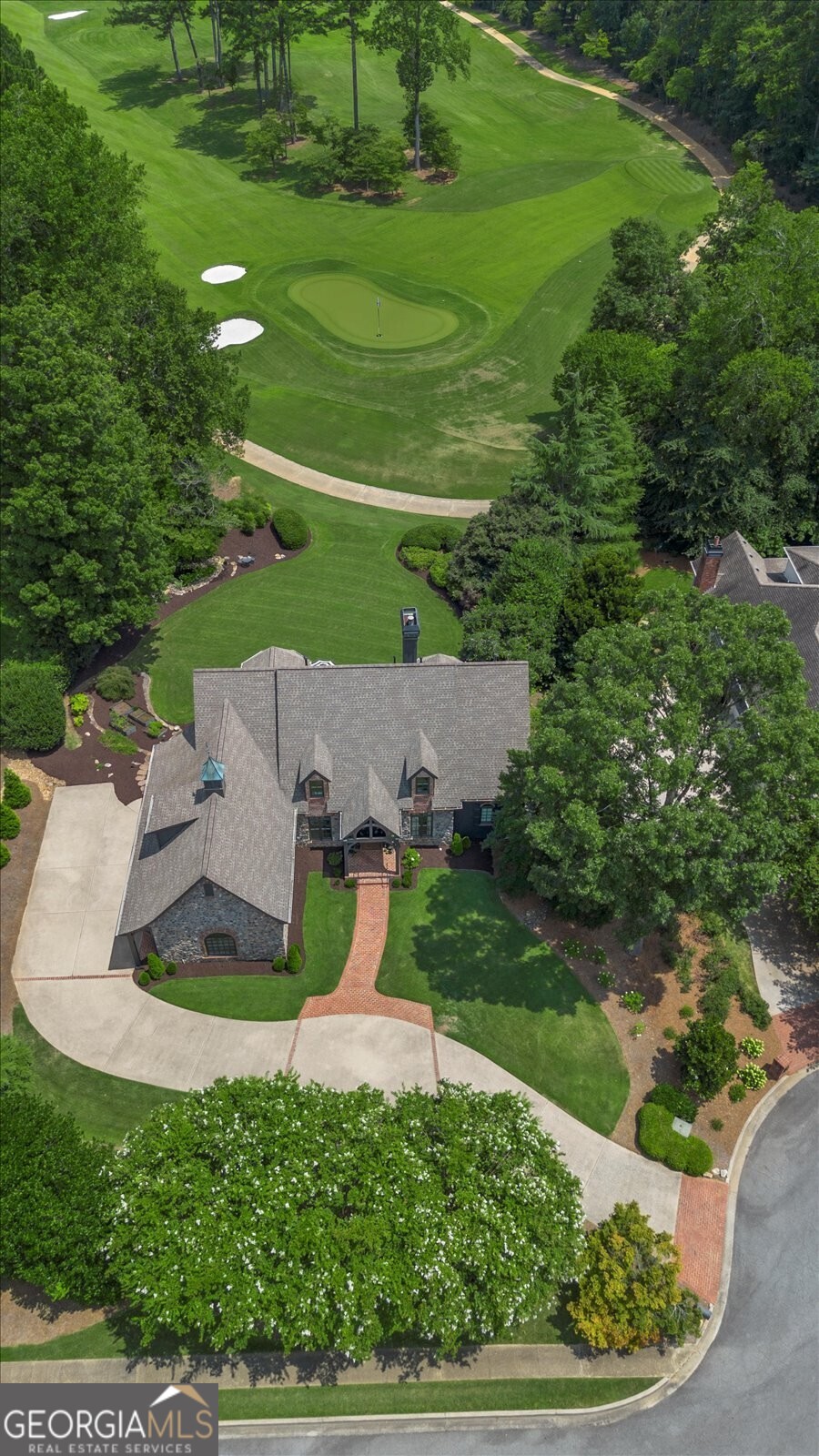 1104 HAZELTINE LN NW