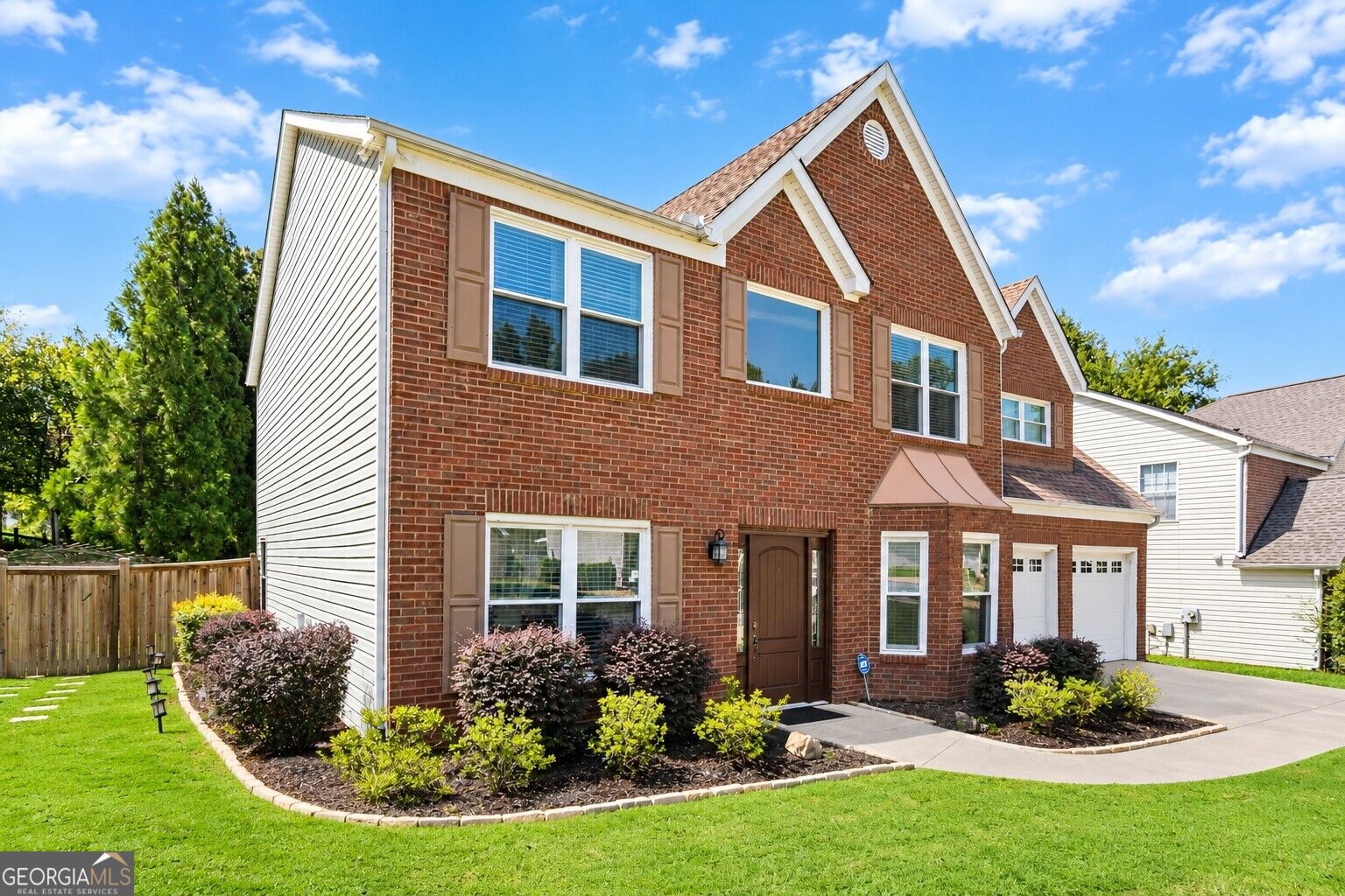 5208 Silver Springs DR
