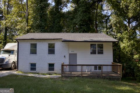 A home in Forest Park