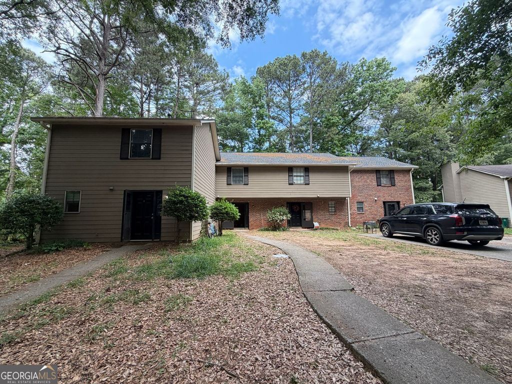 Photo of 4030 Hawthorne Circle SE, Smyrna, GA 30080 (MLS # 10763794)
