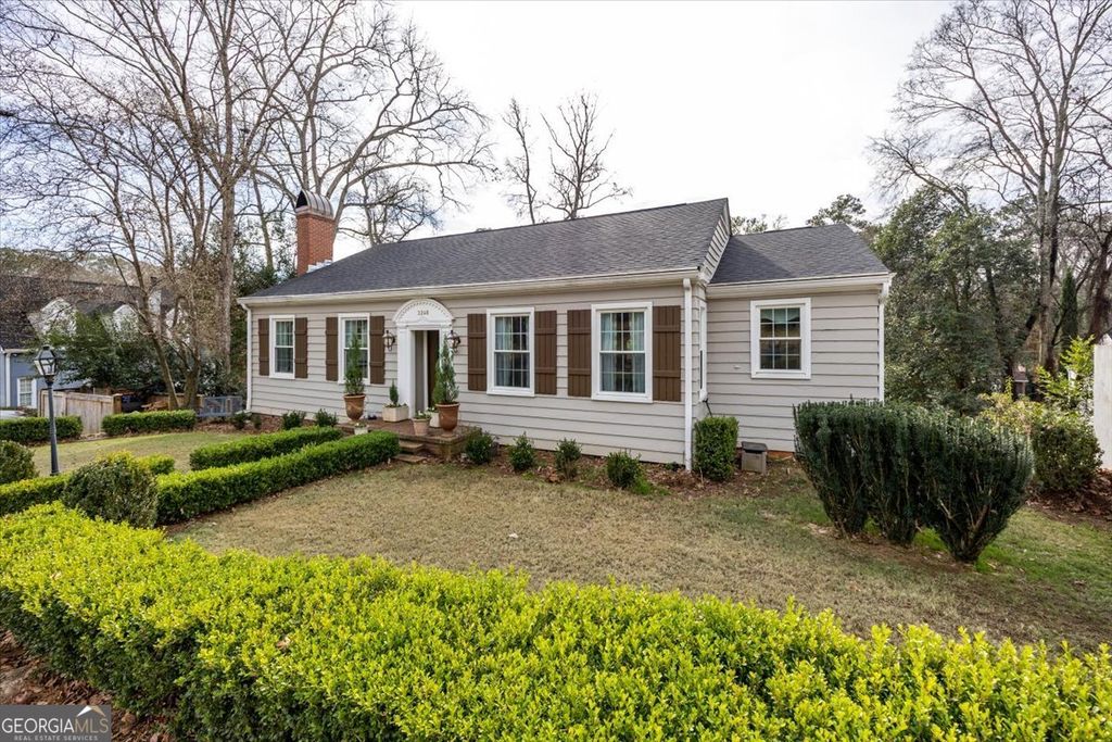 Photo of 3240 Vista Circle, macon, GA 31204 (MLS # 10669862)