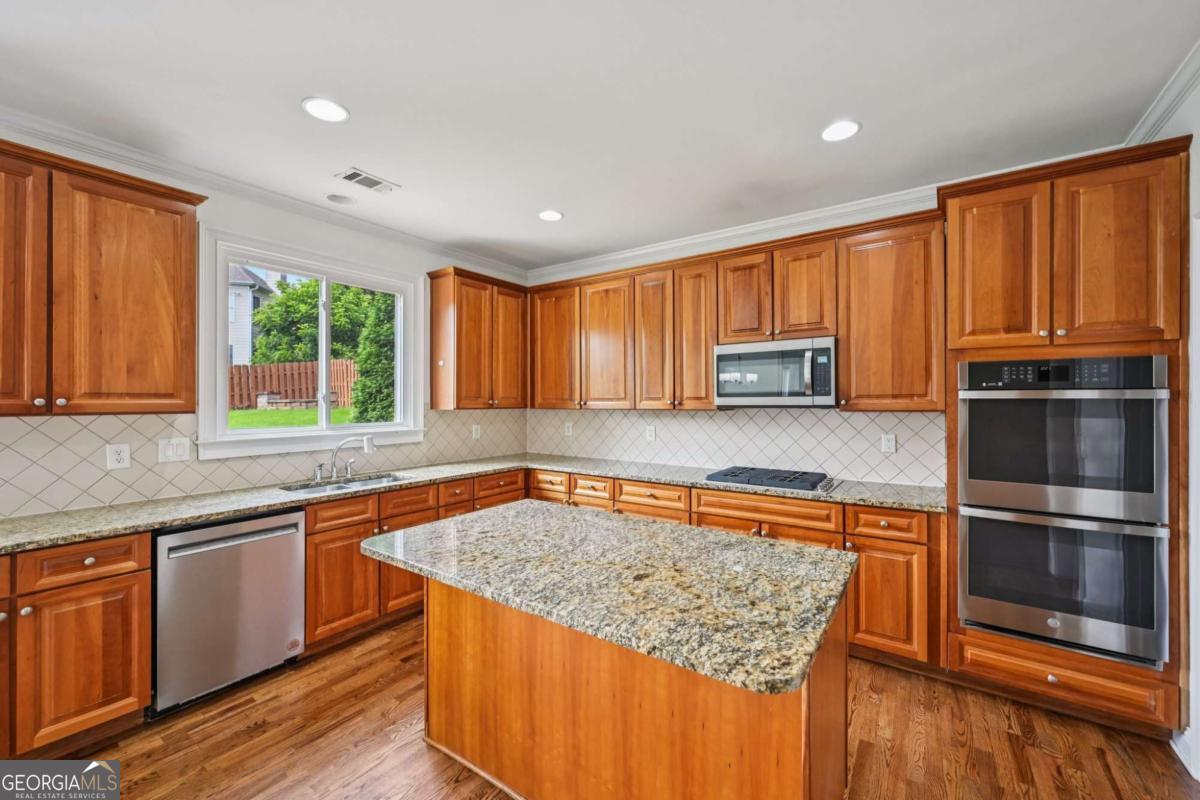 5066 Healey DR