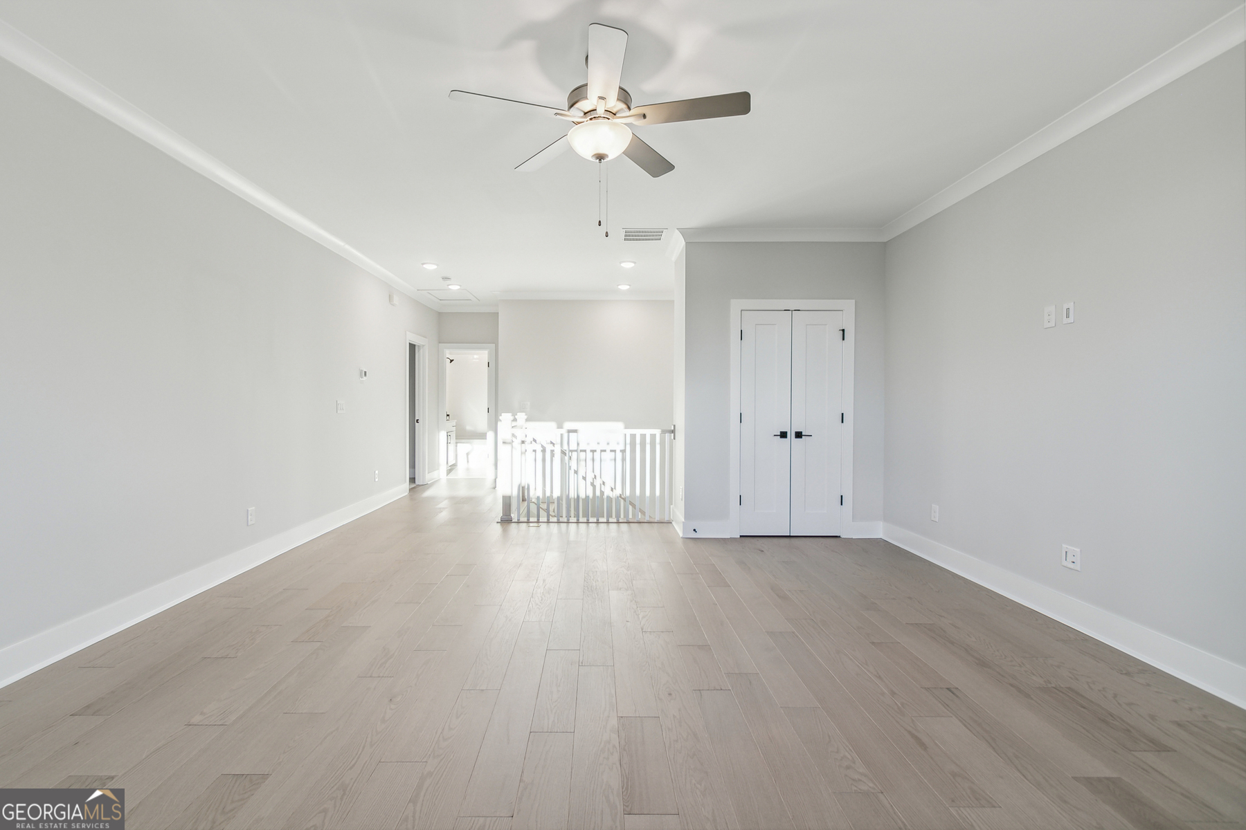 Ellis - Residential