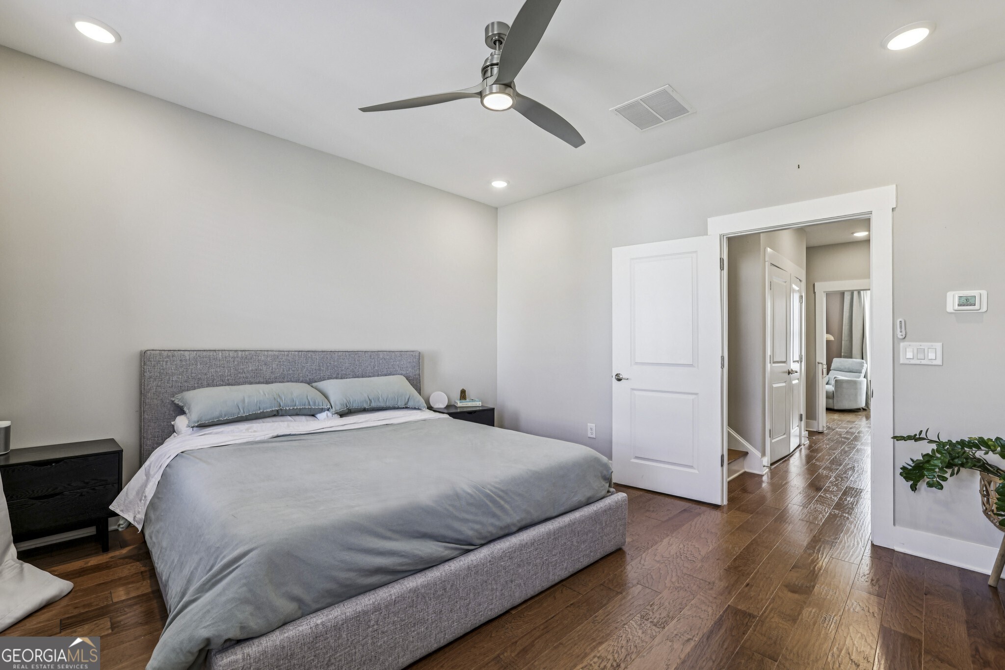 Ten29 West - Residential