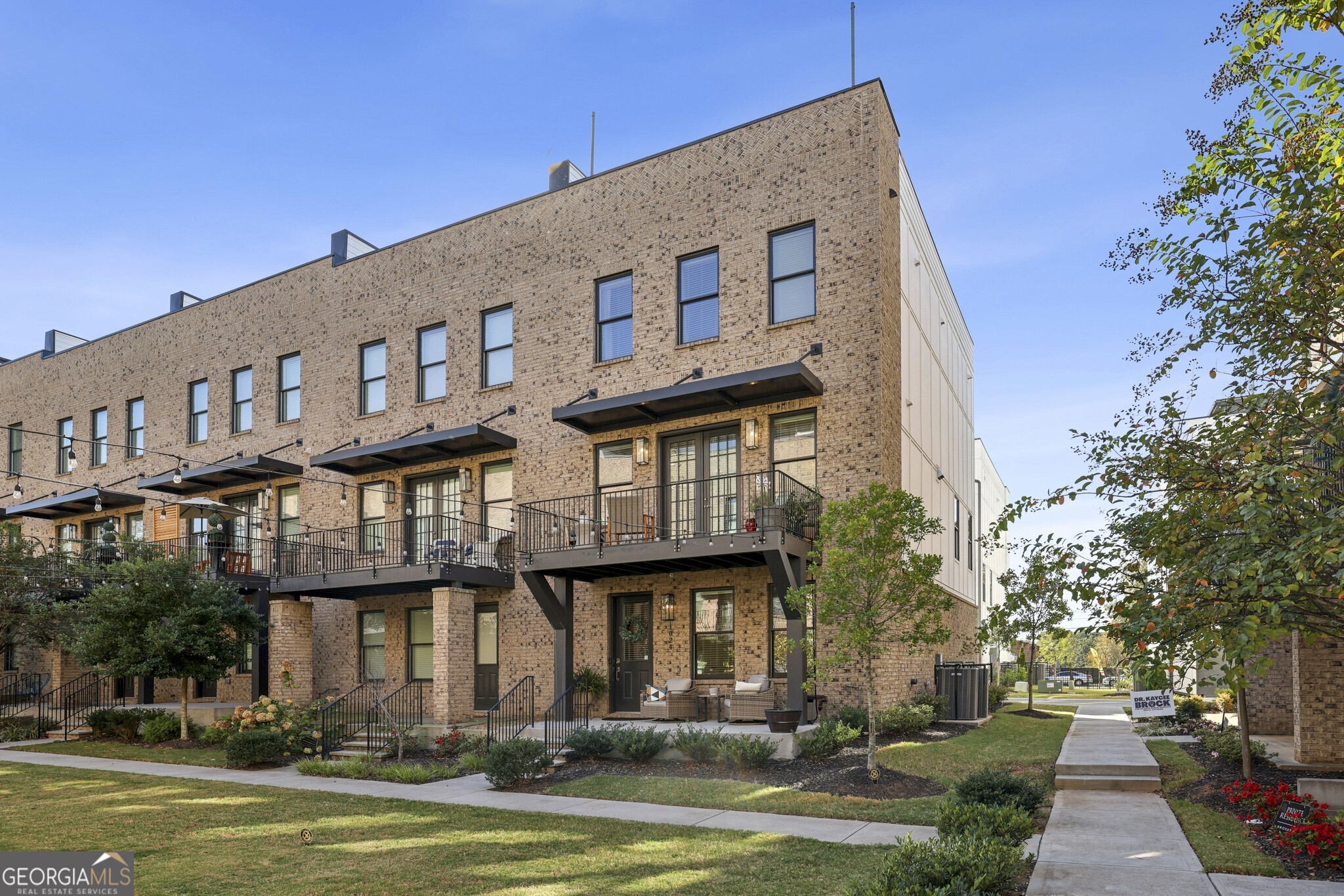 Ten29 West - Residential