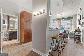 943 Peachtree ST NE 2002