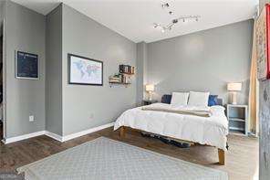 943 Peachtree ST NE 2002