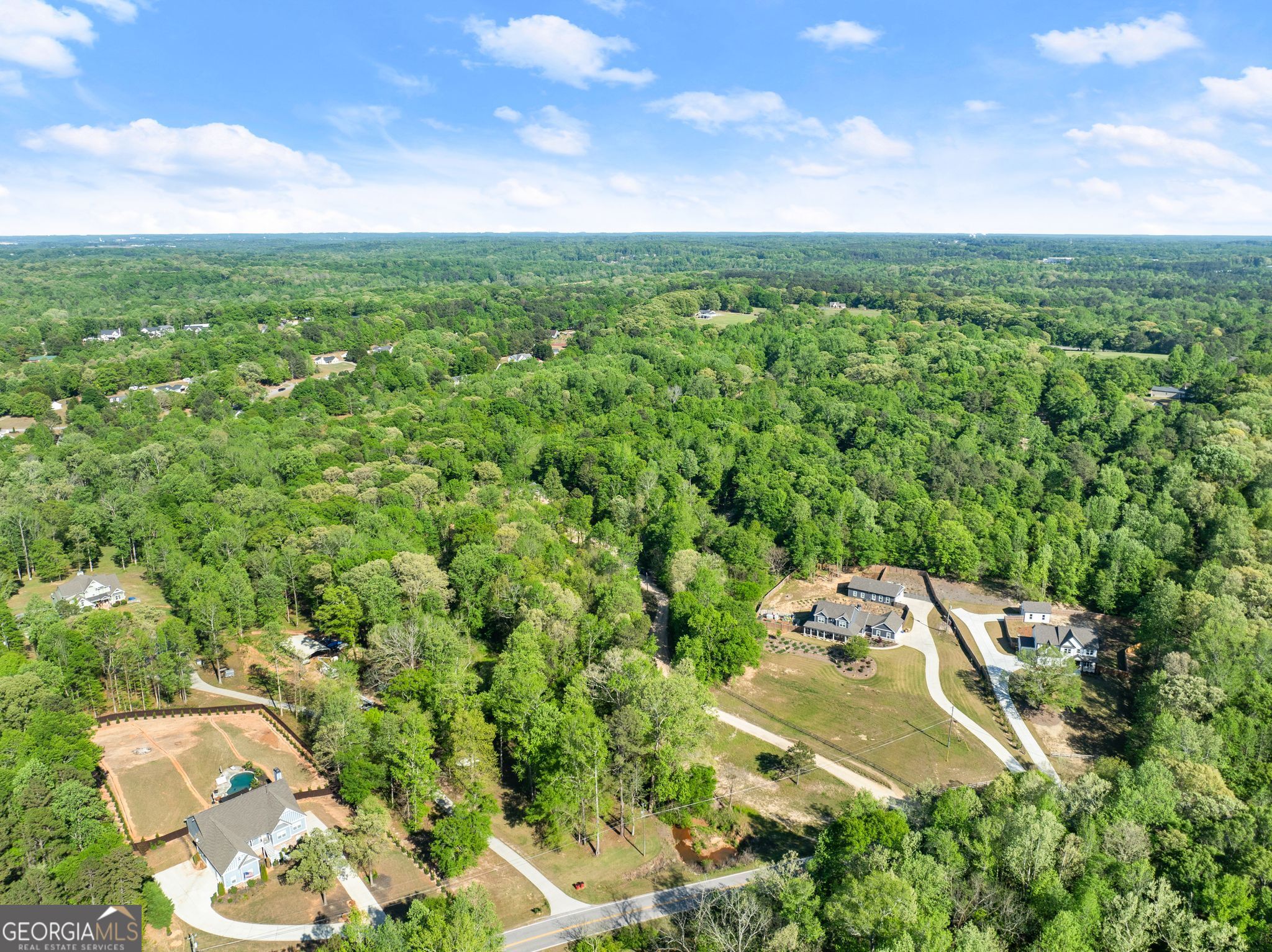 360 Davenport RD