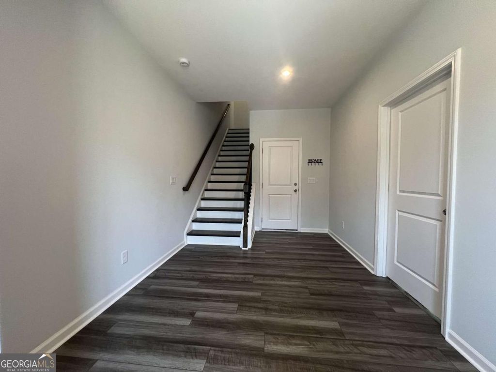 Photo of 2520 Whistler Way NE, Lawrenceville, GA 30043 (MLS # 10720379)