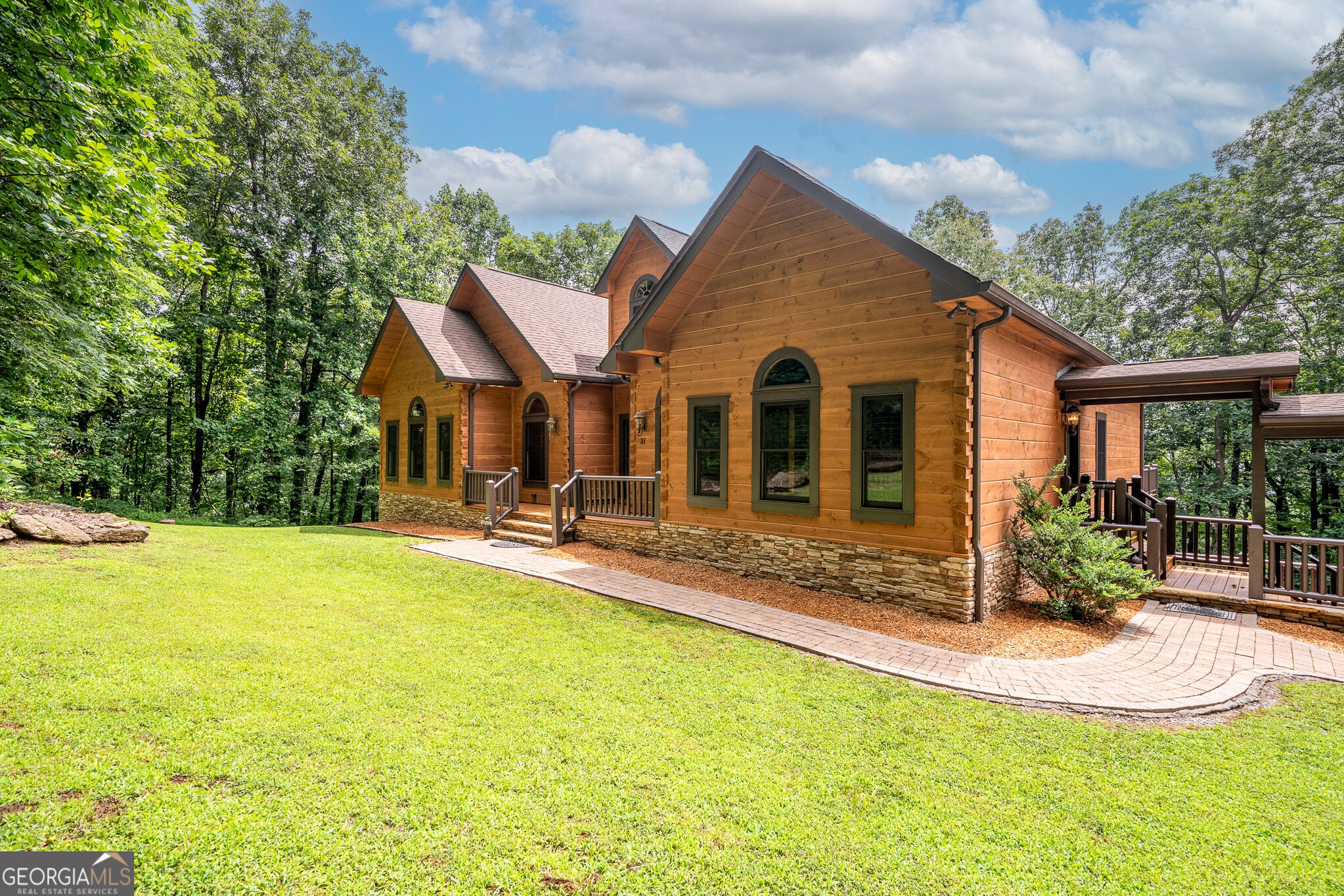 31 High Cliff RD