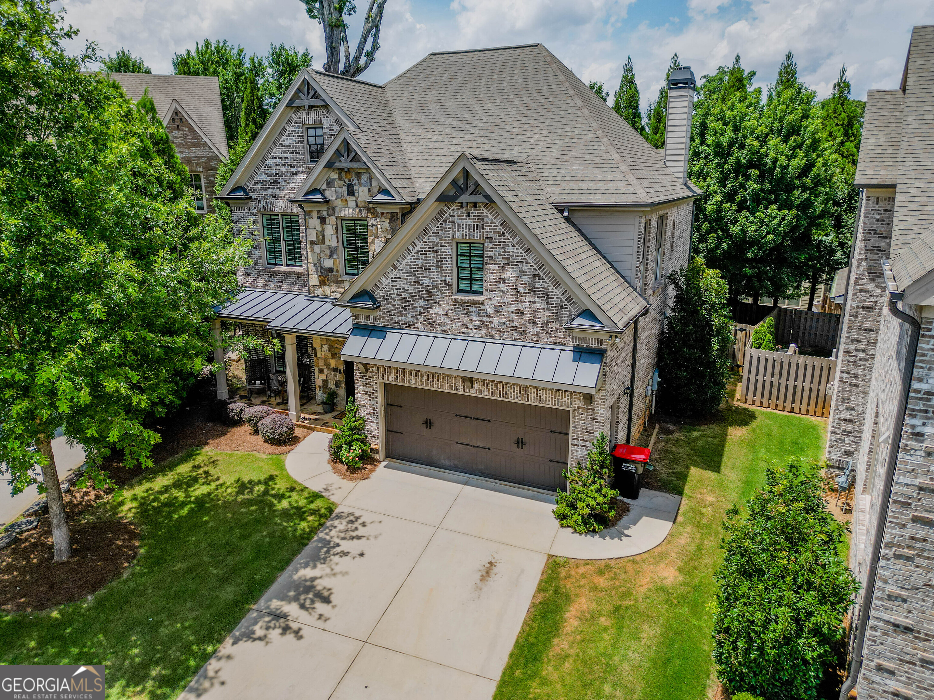 2153 Whitestone CT