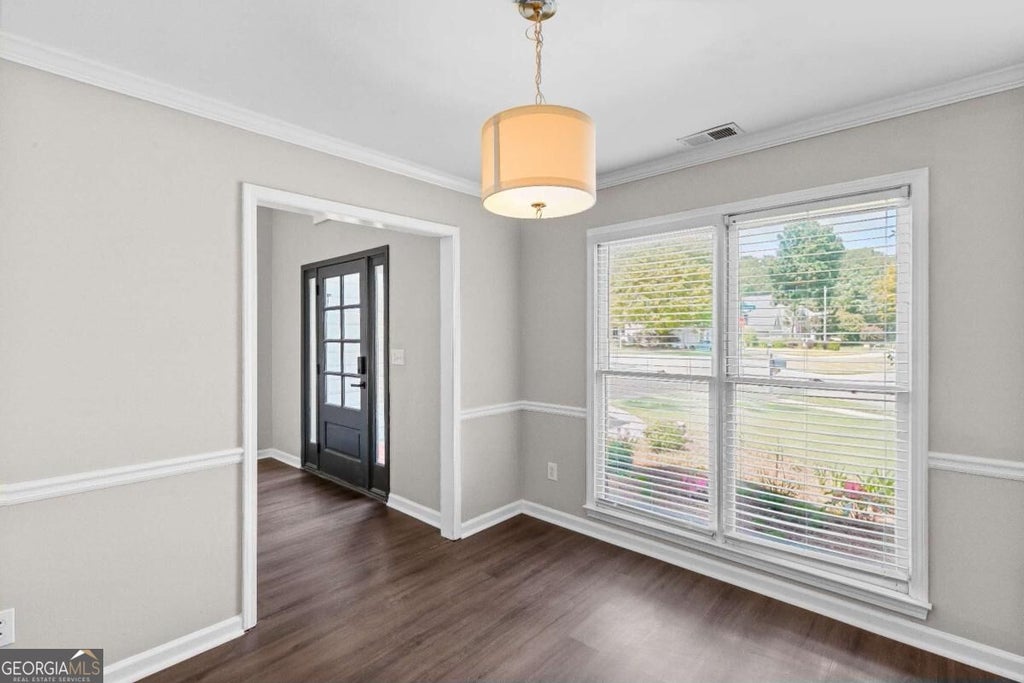 Photo of 602 Overhill Drive, Woodstock, GA 30189 (MLS # 10839138)