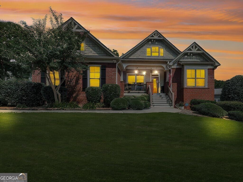 2038 Stone Pointe DR NW