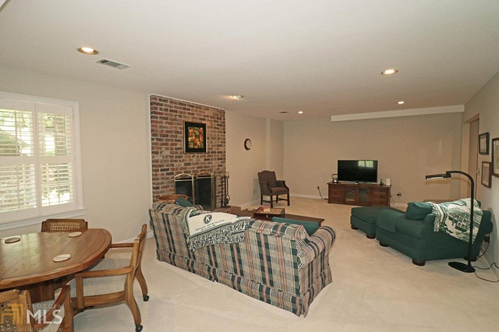 Cameron Glen - Residential