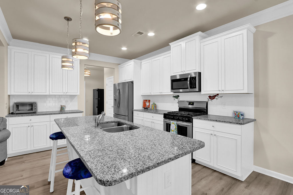 174 Crown Pointe DR