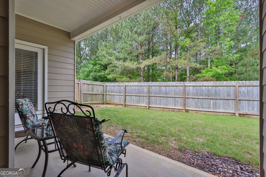 174 Crown Pointe DR