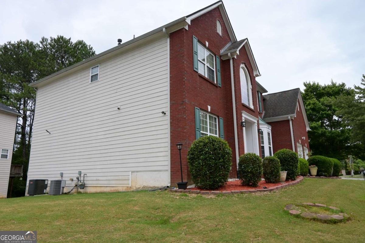 385 Simonton Crest DR
