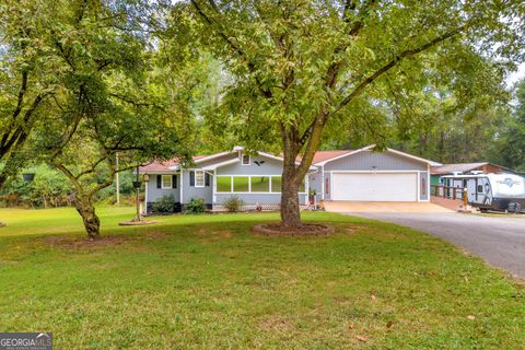 A home in Carnesville