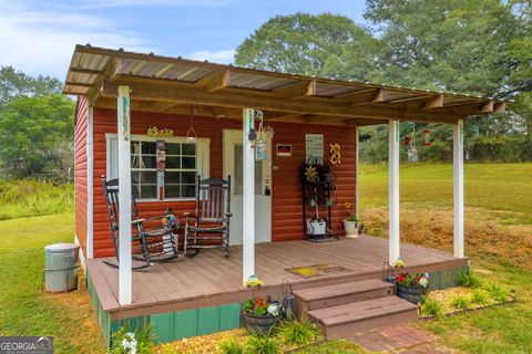 A home in Carnesville