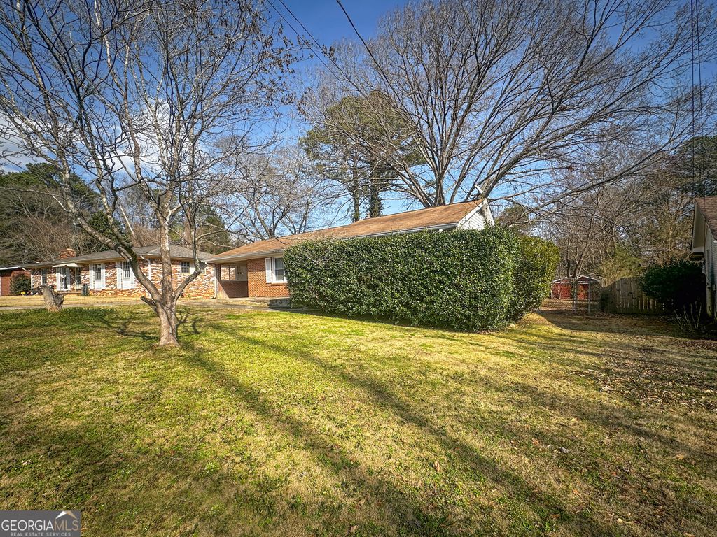 Photo of 6290 Flamingo Way, Morrow, GA 30260 (MLS # 10696866)