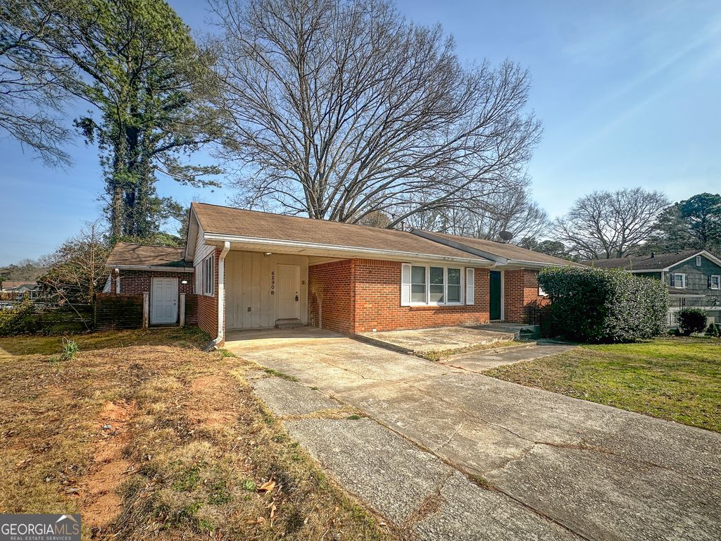 Photo of 6290 Flamingo Way, Morrow, GA 30260 (MLS # 10696866)
