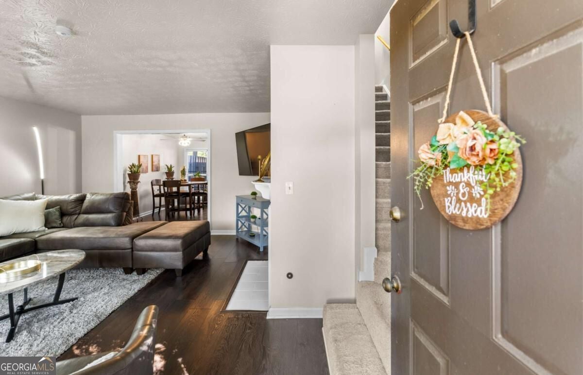 4148 Paddington DR