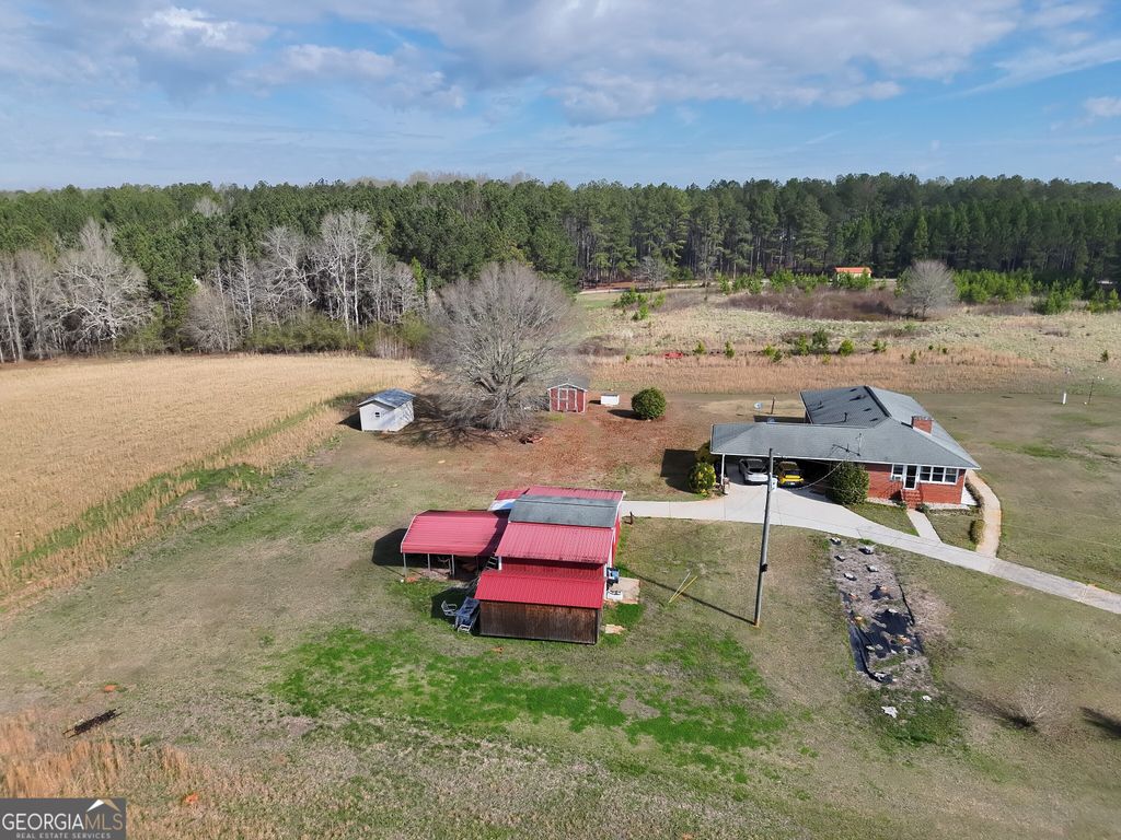 Photo of 8365 Mt Carmel Rd, Senoia, GA 30276 (MLS # 10729111)
