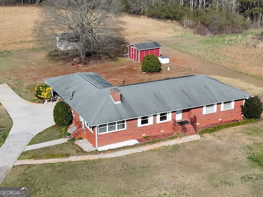 Photo of 8365 Mt Carmel Rd, Senoia, GA 30276 (MLS # 10729111)